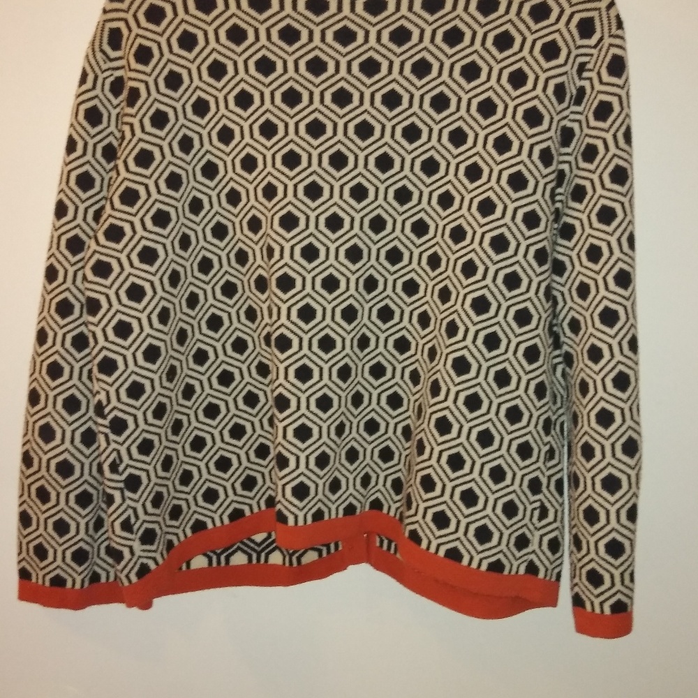 Sweater - Picture 2 of 2